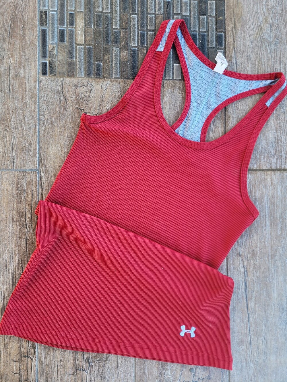 Under Armour Red Ribbed Racerback Performance Tank - Picture 2 of 5